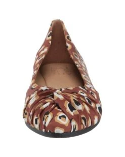 Naturalizer Women Flats Renata, Brown Multi Spotted Leopard Fabric -Naturalizer shop 61amtBNEVBL. AC SR736920