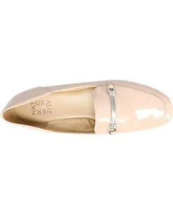 Naturalizer Women Loafers Kari, Nude Patent -Naturalizer shop 61bKunBHaTL. AC SR736920
